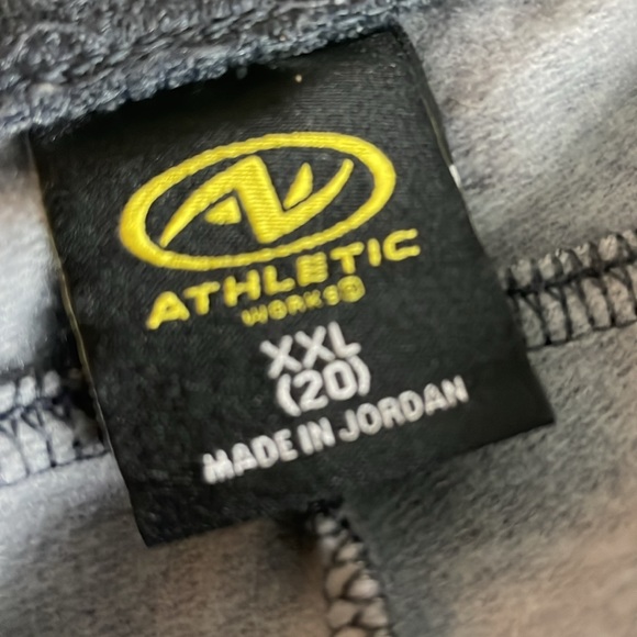 Athletic Works Black & Gray Camouflage Joggers- Front pockets- XXL (20) - Picture 6 of 10